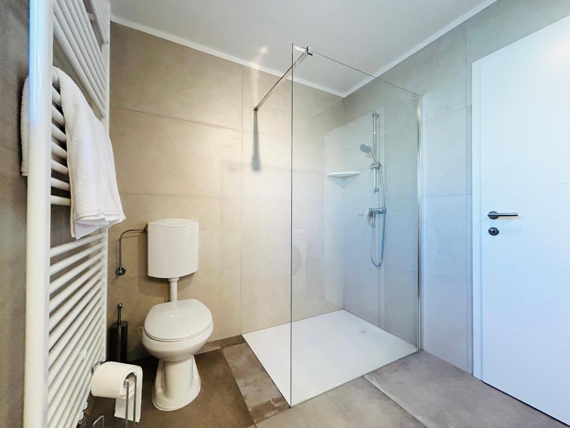 Apartma Jana Zirovnica Buitenkant foto